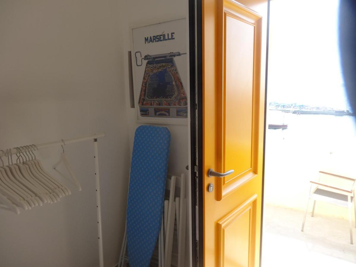Apartamento Le Petit Malmousque Marsella Exterior foto